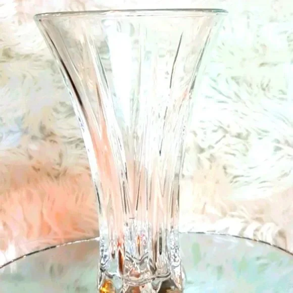 Lenox Vintage Crystal SWIRL VASE 9H 5W/Top 16 R - Picture 1 of 8